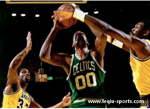NBA球星新赛季分布图：全面解析最新赛季阵容与转会动向