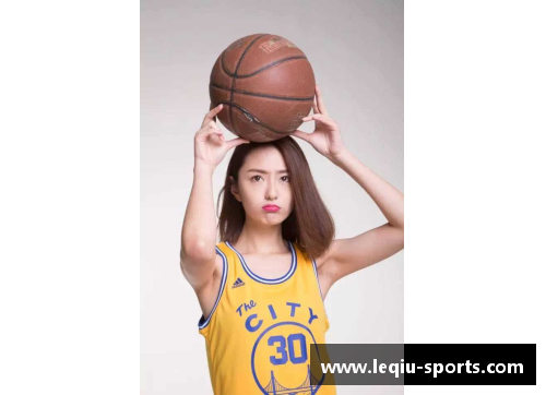 腾讯NBA主播陈怡：探索她在体育报道中的突破与影响